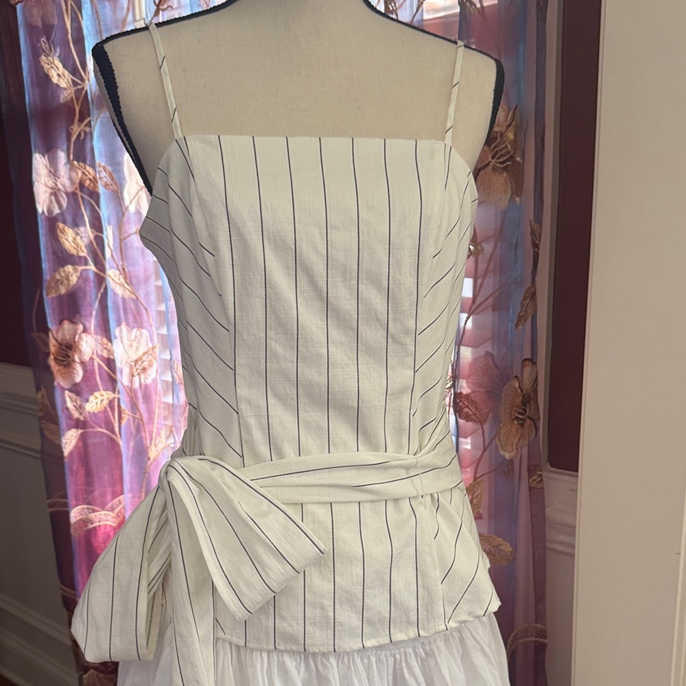 NWOT Vince Camuto White and Black Striped Tank Top